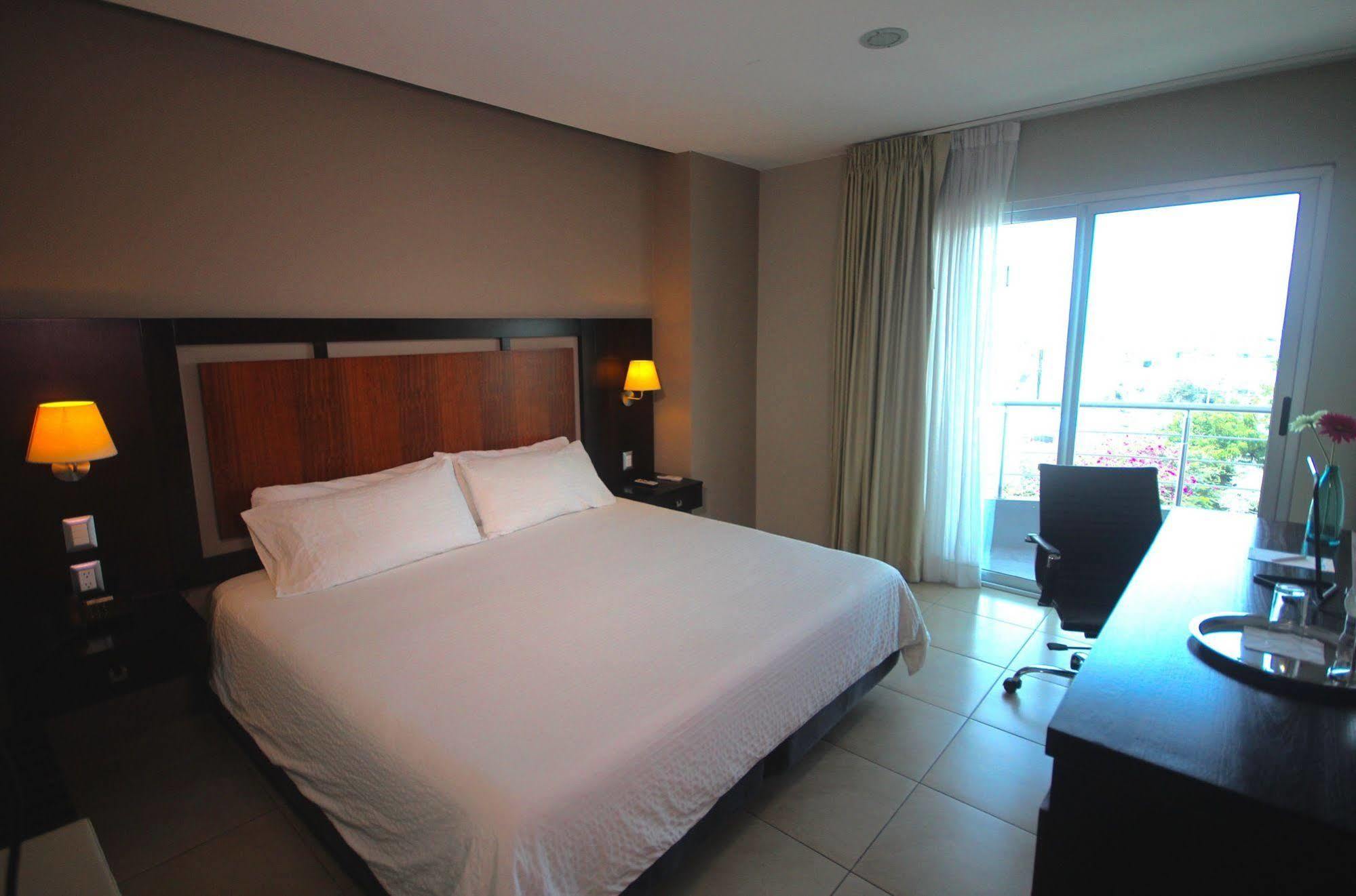 Hotel Perla Spondylus Manta Zewnętrze zdjęcie